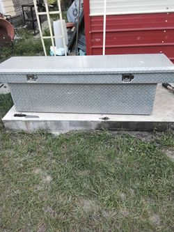 Aluminum Diamond Plate Truck Tool Box