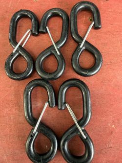 Universal Ratchet Hook
