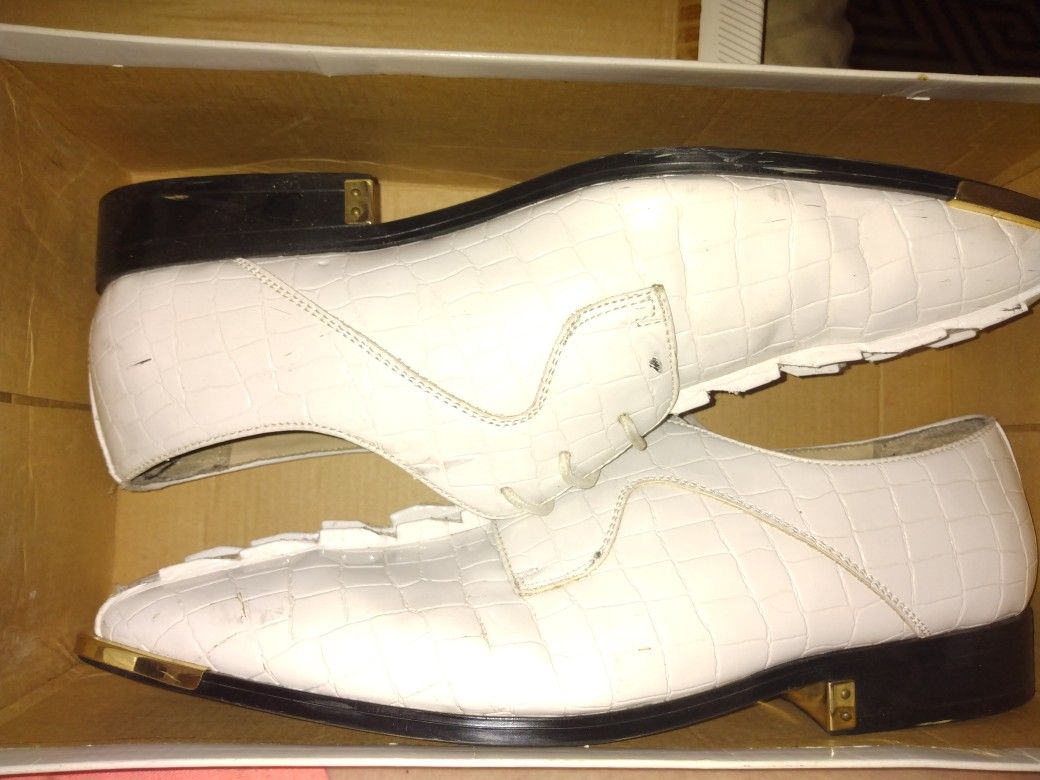 Hugo Vitelli White Dress Shoes