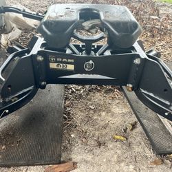 Ram M30 Fifth Wheel Hitch