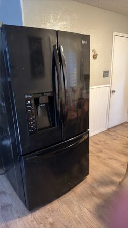 LG refrigerator