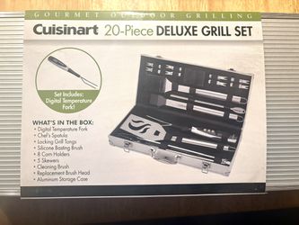 NEW Cuisinart 20-Piece Deluxe Grill Set W/Stainless Steel Case