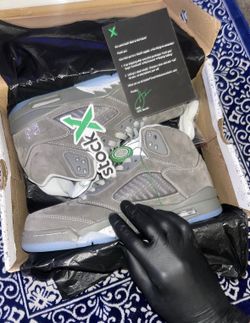 Wolf Grey 5s