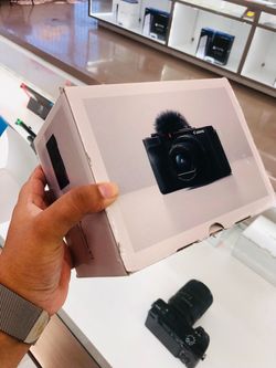 Canon Power Shot V1