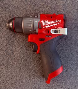 Milwaukee m12 fuel hammer drill