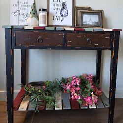 MOVING SALE SANDY - Table Cabinet