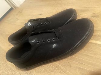 Vans Classic Shoe Size 12 New