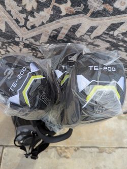 Golf Clubs Tours Edge TE200
