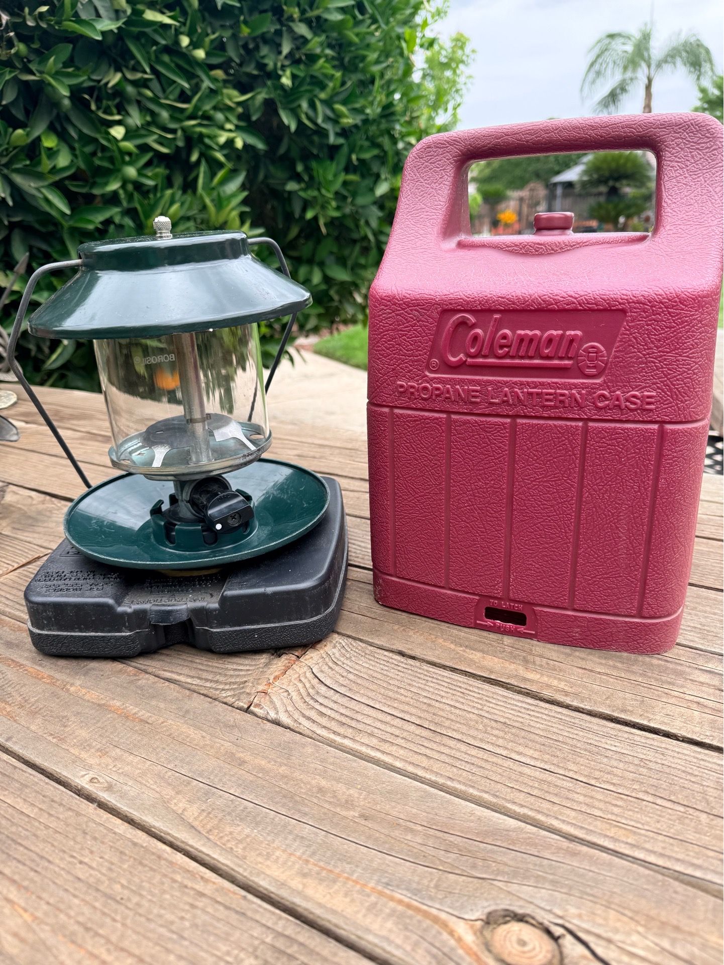 Coleman Propane Lantern with Case