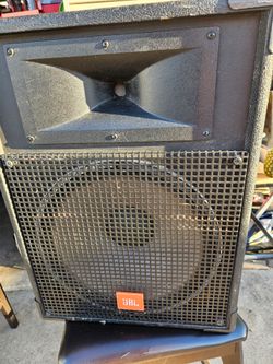 JBL and Yamaha speakers