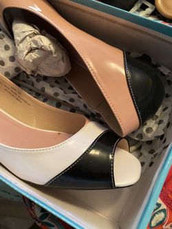 Women’s size 13 peep toe kitten heel
