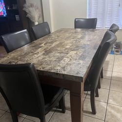 Dining Room Set 