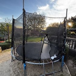 10 Ft. Trampoline 