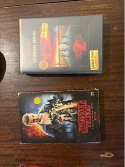 Stranger Things Season 1 + 2