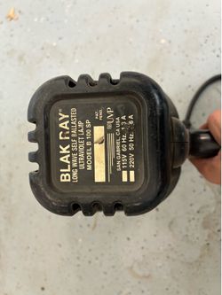 Blak-Ray (UVP) Model B-100SP