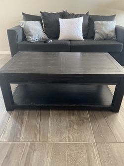 Living room rustic table