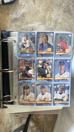 Bulk baseball cards
