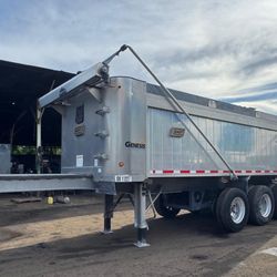 2020 EAST ALUMINUM END TRI-AXLE DUMP TRAILER 28FT X 22.5FT