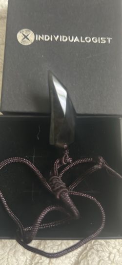 Individualogist Black Stone Pendant Necklace