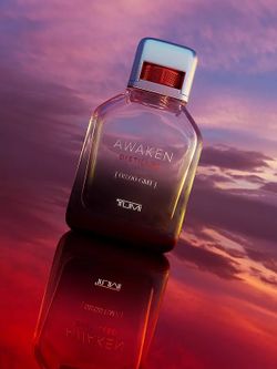 Tumi Awaken Distilled And Kinetic