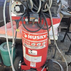 Husky Air Compressor 26 Gallon