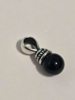 Rare Retired James Avery 925 sterling Black Onyx Ball Pendant