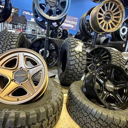 Saturday Deal. 17” Method  Wheels & 33x12.50-17 Or 285-70-17 Tires ( For Truck Jeep Suv)