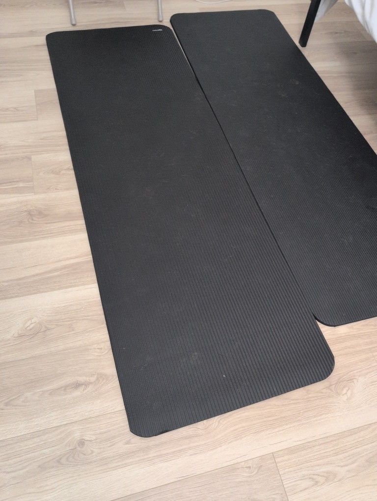 Yoga Mats 