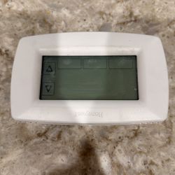 Honeywell Thermostat 