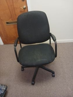 Black office chair