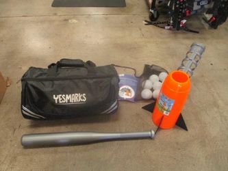 Used YesMarks Wiffle Ball Pitching Machine Set