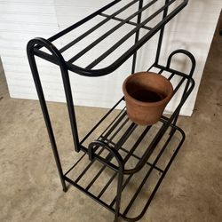 Metal Plant Stand. 