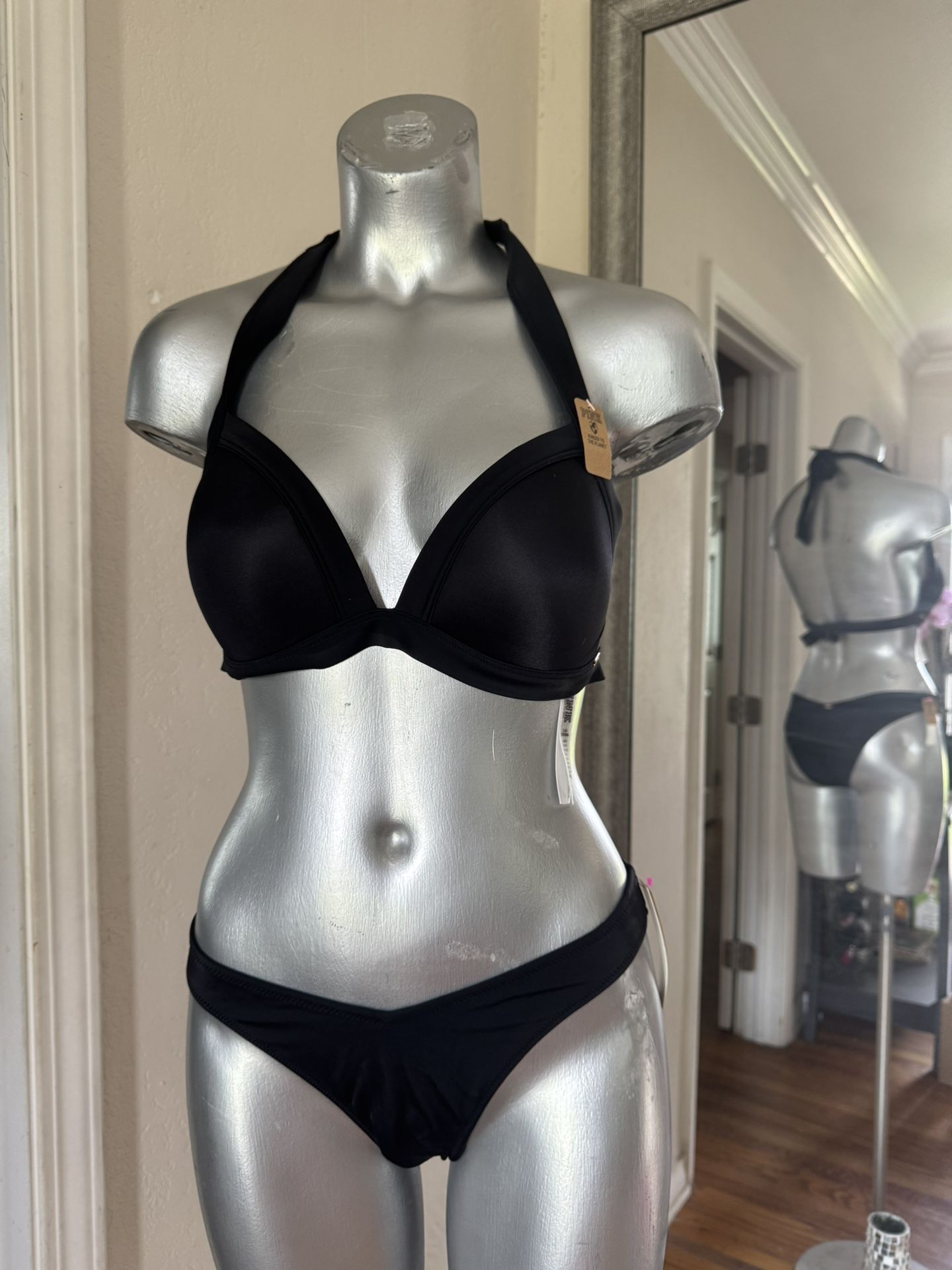Victoria Secret SWIMWEAR 👙 New!