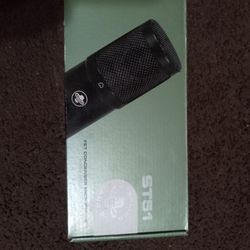 Sterling Audio ST51 FET Condenser Mic