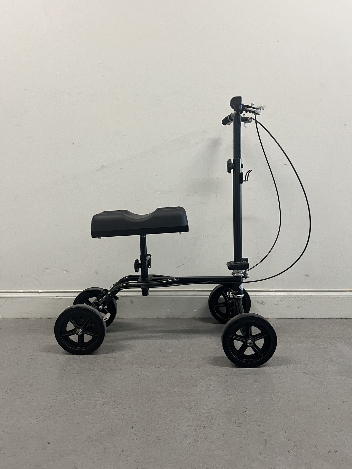 Go plus Knee Scooter