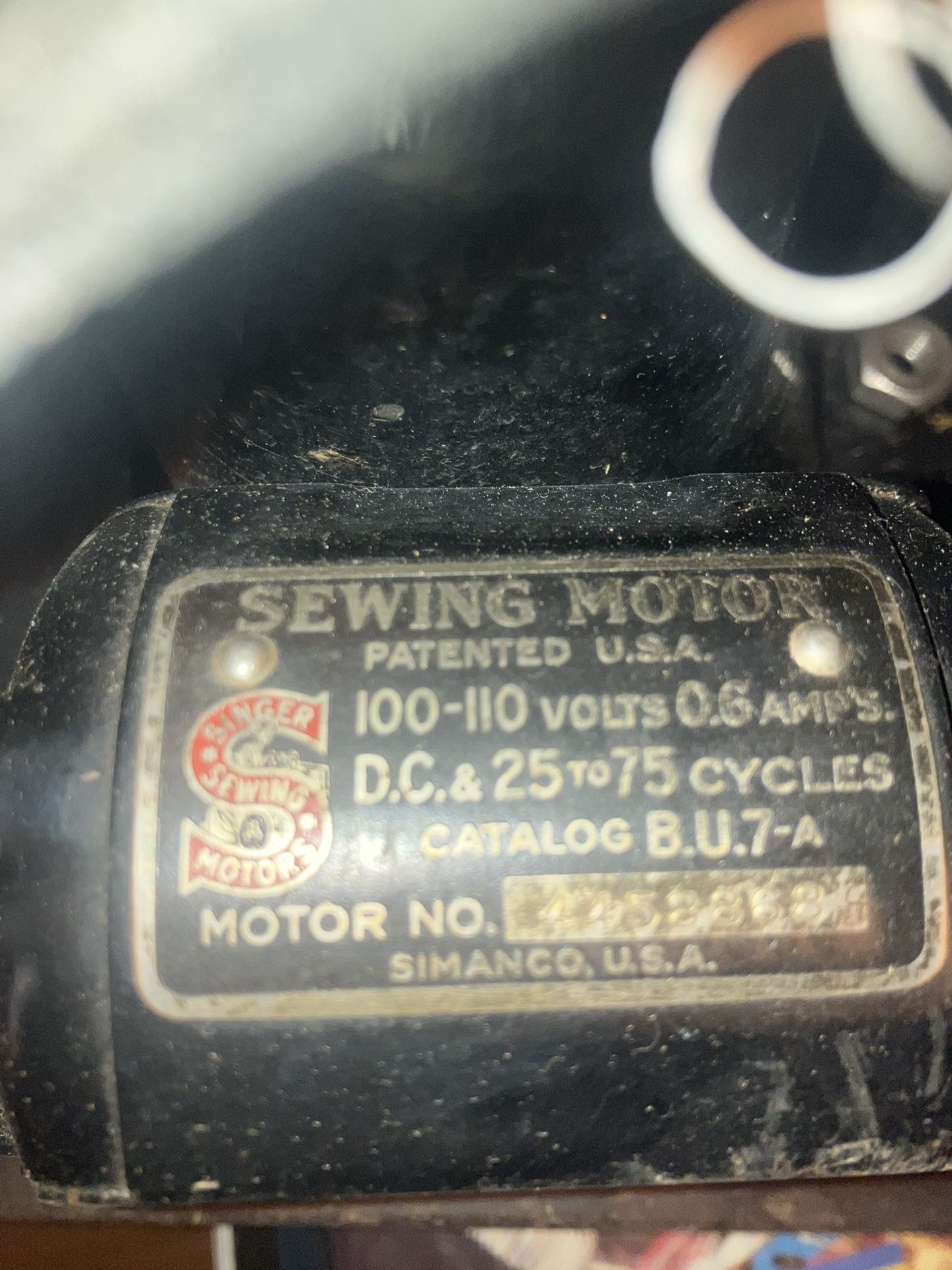 Singer Machine