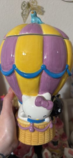 Hello Kitty Hot Air Balloon 