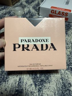 PRADA PARADOXE PARFUM