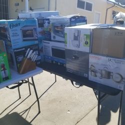 Kitchen Pans Pots Dishes Microwaves Counter Top Oven air Fryer