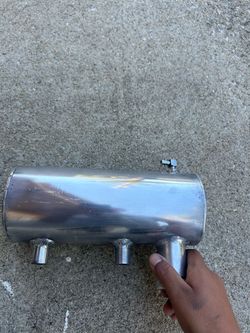 Minibike gas tank comes with clear fuel line and shut off valve