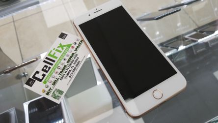 Rose gold Iphone 8 plus