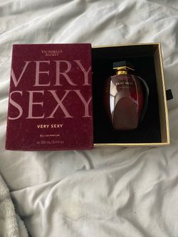 Victoria Very Sexy Perfume