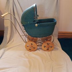 Vintage Doll Carriage 