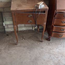 ANTIQUES 