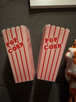 Popcorn Plastic Holders