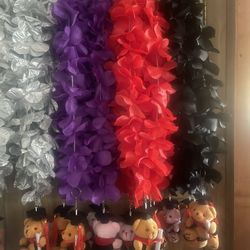 Hawaiian leis $15