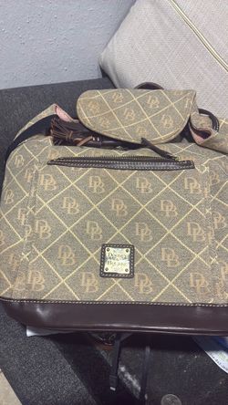 Dooney & Bourke Signature Tote Bag