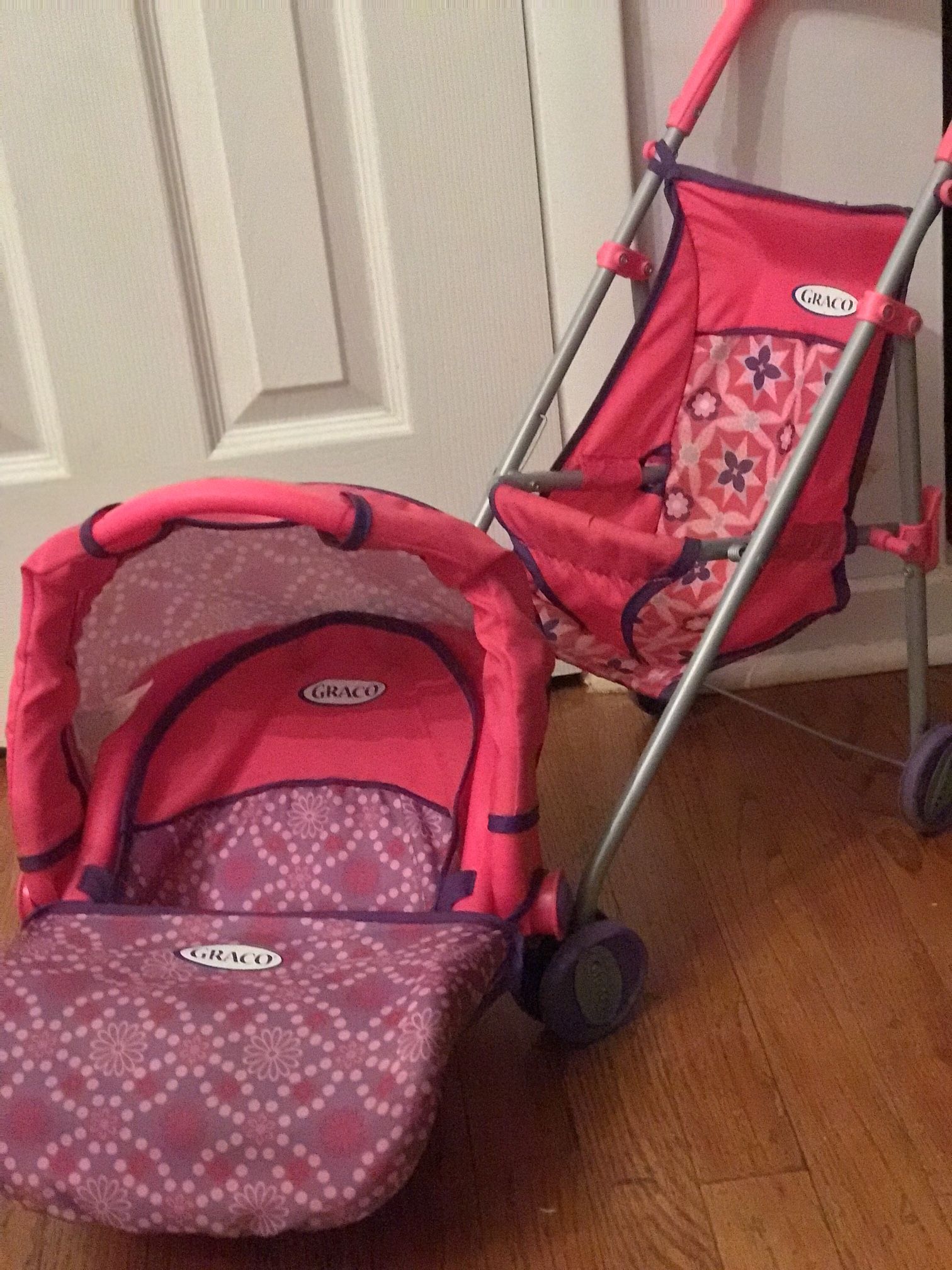 Graco Car Seat and stroller Toy
