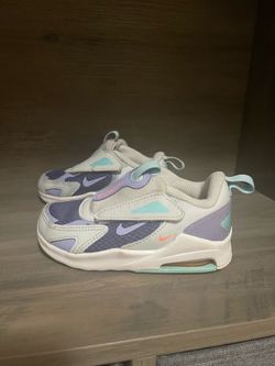 Size 8 Toddler Air Nikes