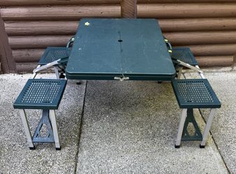 4ft portable/compact, folding picnic table camping table